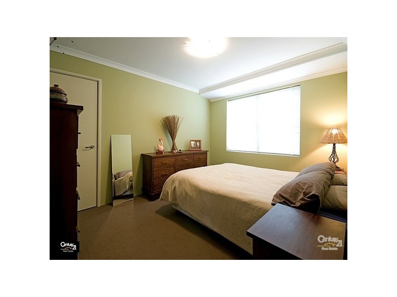 11 Bramley Tce, The Vines WA 6069