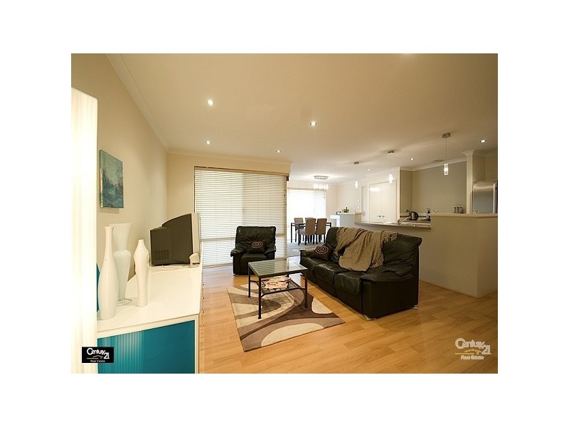 11 Yarran Link, Ellenbrook WA 6069