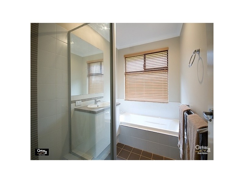 11 Yarran Link, Ellenbrook WA 6069