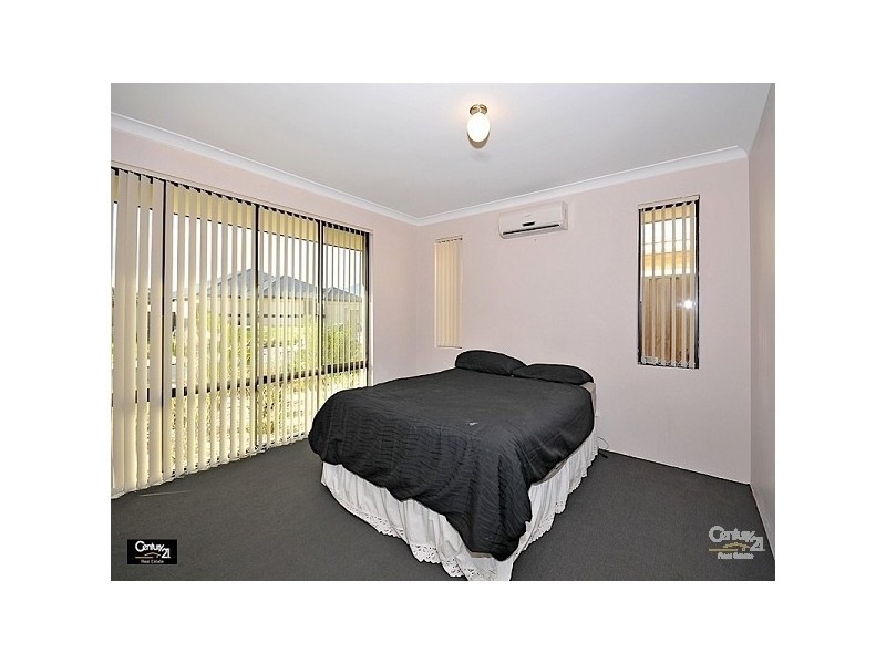 8 Yarran Link, Ellenbrook WA 6069