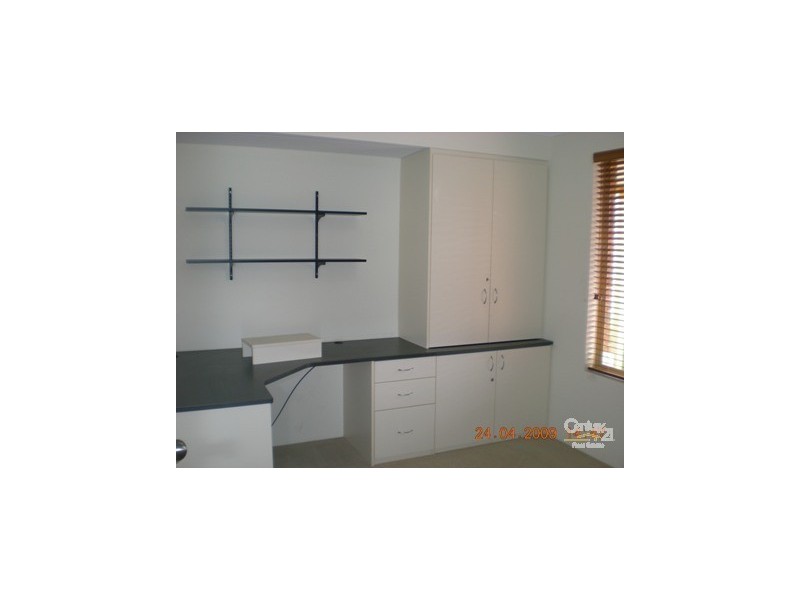 32 Caldervale Ave, Ellenbrook WA 6069