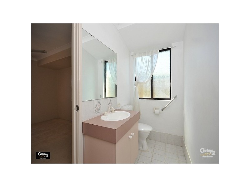 4 Pinea Turn, Ellenbrook WA 6069