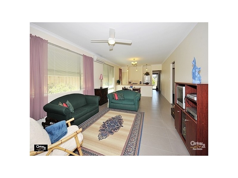 10 Elmina Avenue, Ellenbrook WA 6069