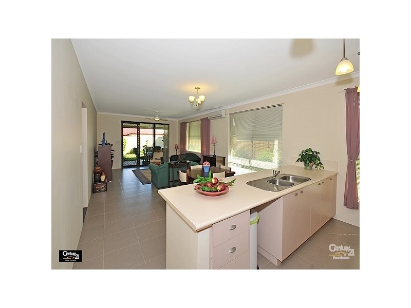 10 Elmina Avenue, Ellenbrook WA 6069