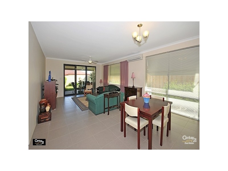 10 Elmina Avenue, Ellenbrook WA 6069