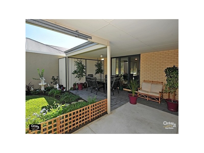 10 Elmina Avenue, Ellenbrook WA 6069