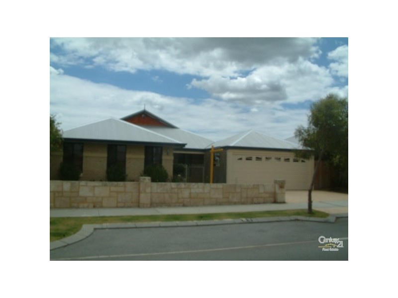 83 Coolamon Blvd, Ellenbrook WA 6069