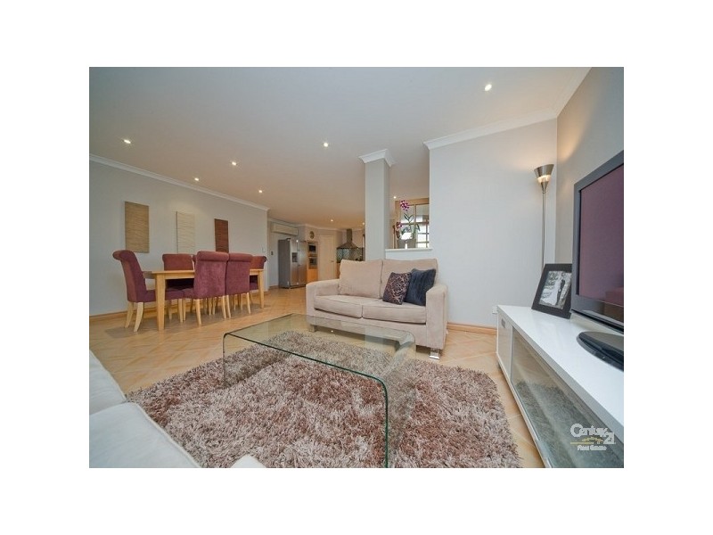 26 Granesse Drive, Ellenbrook WA 6069