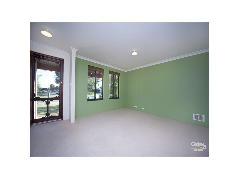 20 Thundelarra Avenue, Ellenbrook WA 6069