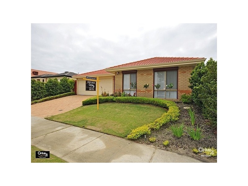 33 Losino Blvd, Henley Brook WA 6055