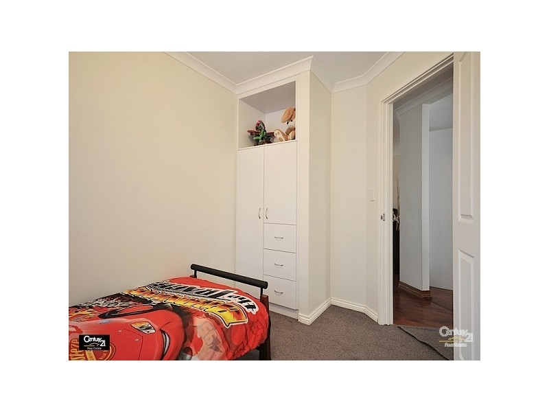 33 Losino Blvd, Henley Brook WA 6055