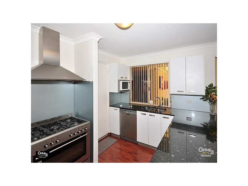 33 Losino Blvd, Henley Brook WA 6055