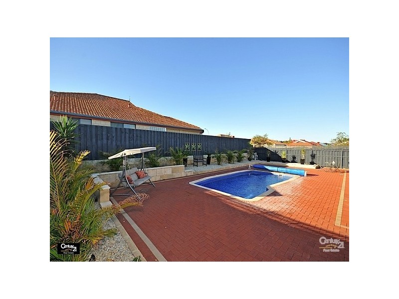 14 Sandown Circle, Henley Brook WA 6055