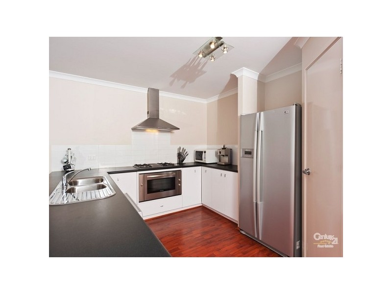 9 Mona Vale Loop, Ellenbrook WA 6069