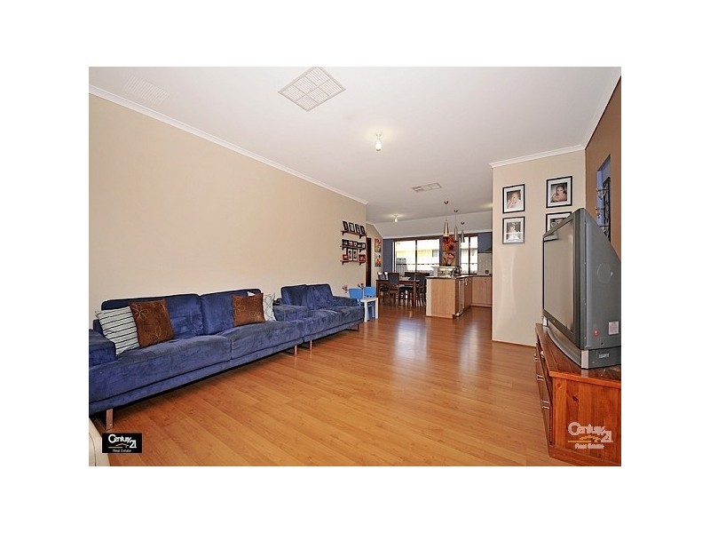 11 Branxholme Terrace, Ellenbrook WA 6069