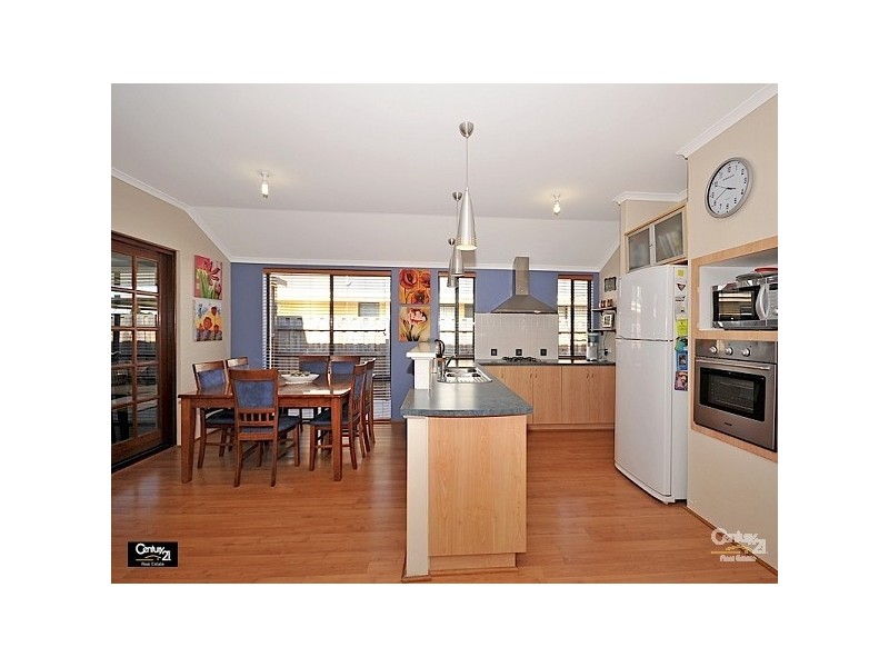 11 Branxholme Terrace, Ellenbrook WA 6069