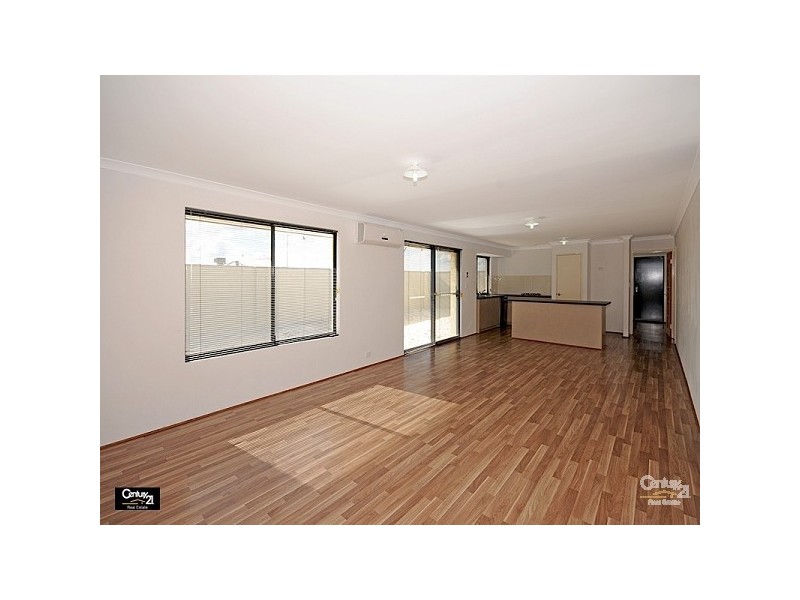 4 Brixton Crescent, Ellenbrook WA 6069