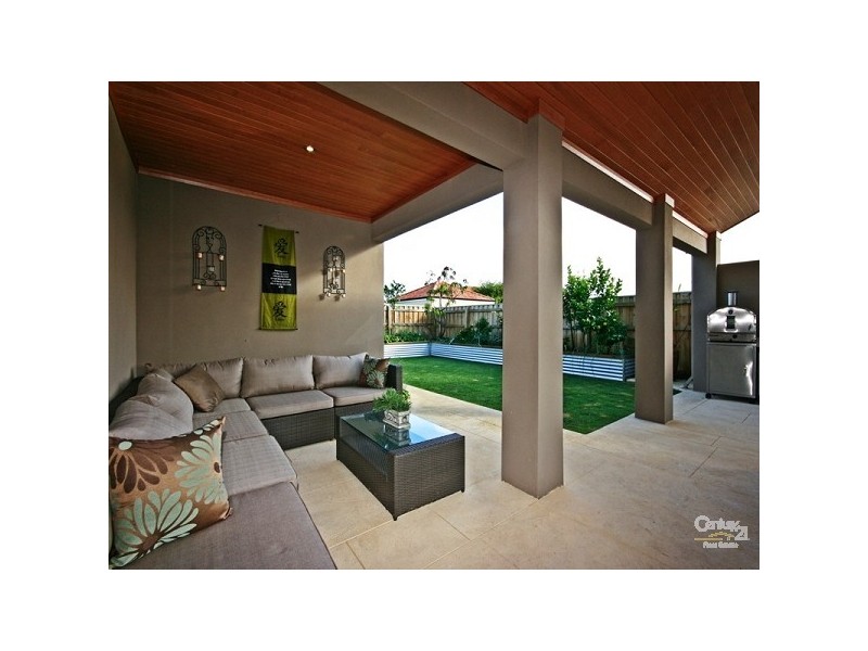 4 Banchory Way, The Vines WA 6069