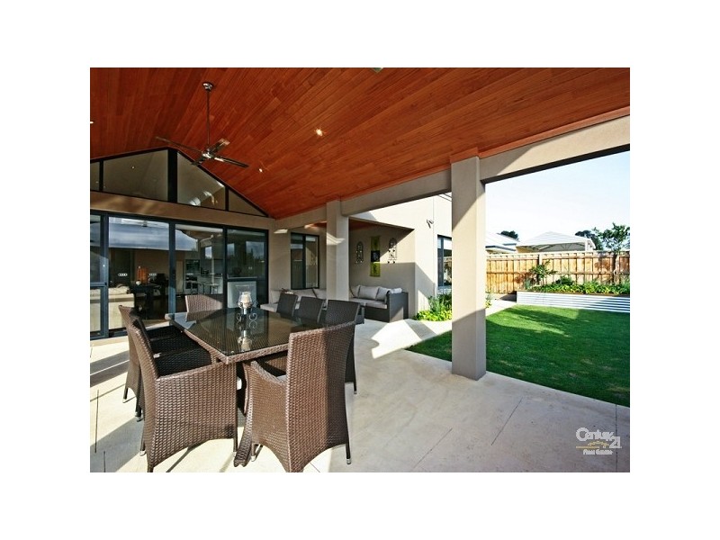 4 Banchory Way, The Vines WA 6069