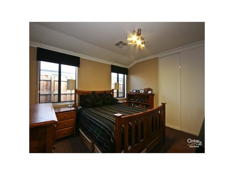 4 Banchory Way, The Vines WA 6069