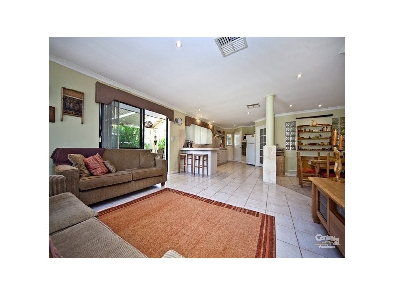 36 Snow Wood Avenue, Ellenbrook WA 6069