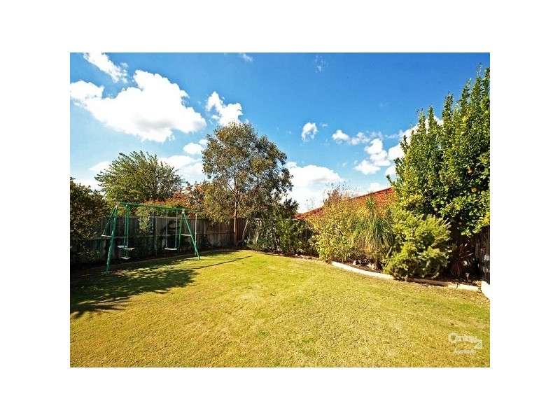 36 Snow Wood Avenue, Ellenbrook WA 6069