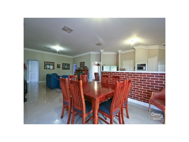 7 Glade Terrace, Ellenbrook WA 6069