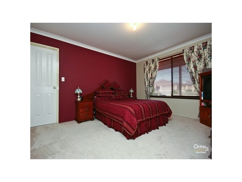 7 Glade Terrace, Ellenbrook WA 6069