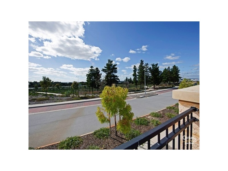 8 Alcala Street, Ellenbrook WA 6069