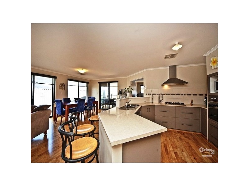 1 Keilor Lane, Aveley WA 6069