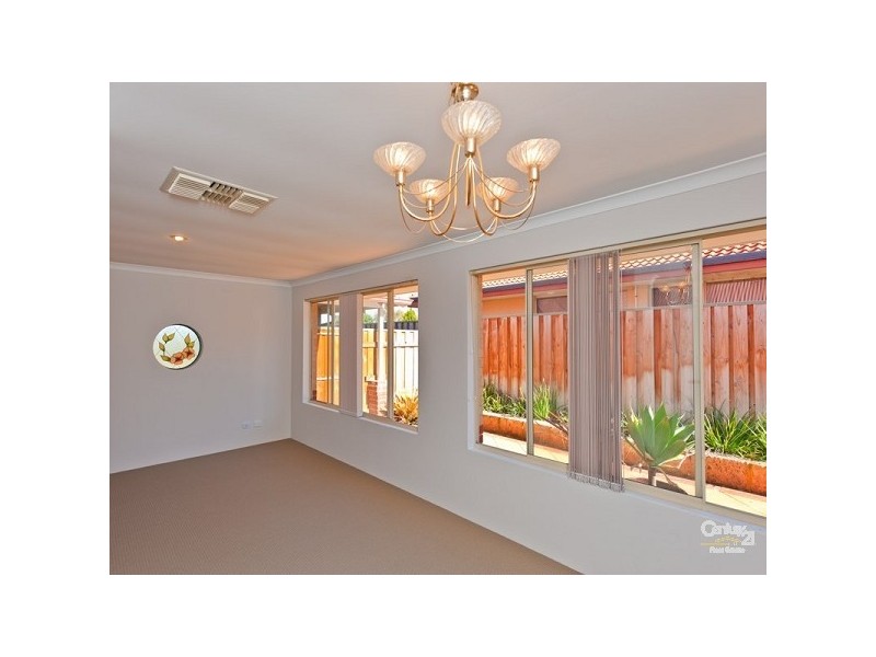 79 Bronzewing Avenue, Ellenbrook WA 6069