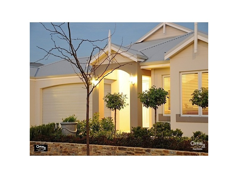 11 Banchory Way, The Vines WA 6069