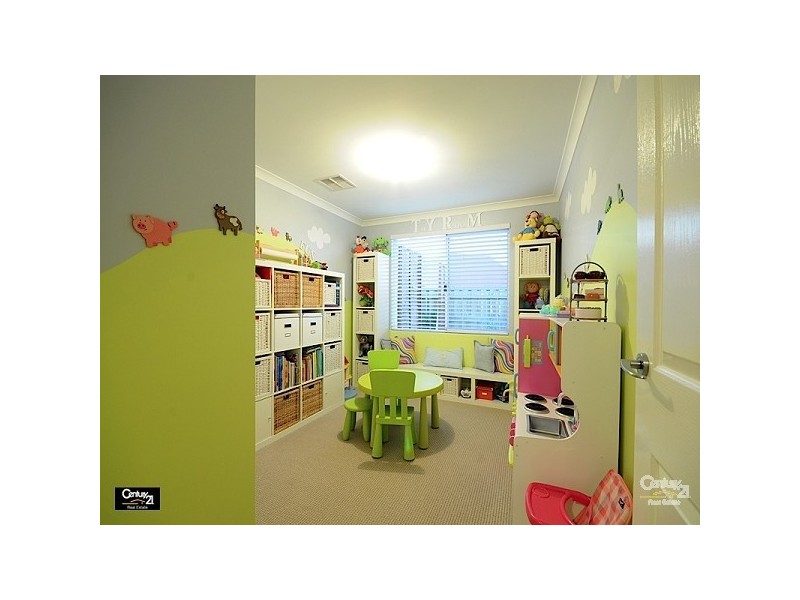 11 Banchory Way, The Vines WA 6069