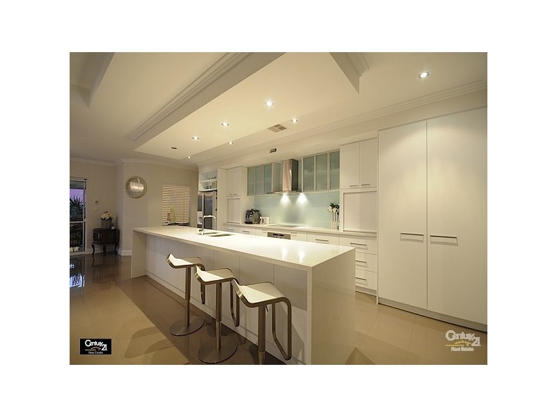 11 Banchory Way, The Vines WA 6069