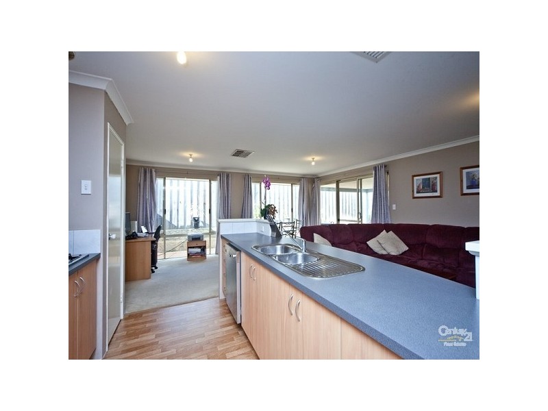 62 Larrawa Circle, Ellenbrook WA 6069