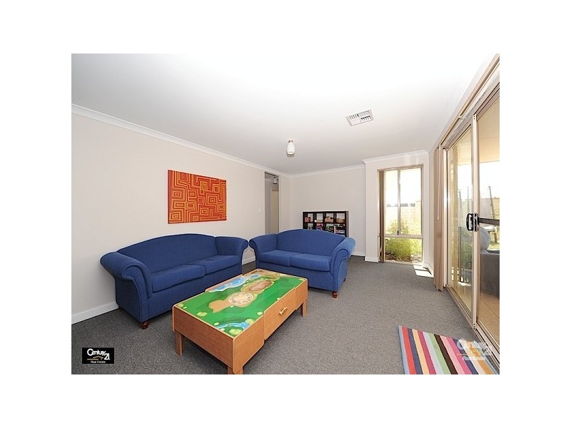 7 Heathland Terrace, Ellenbrook WA 6069