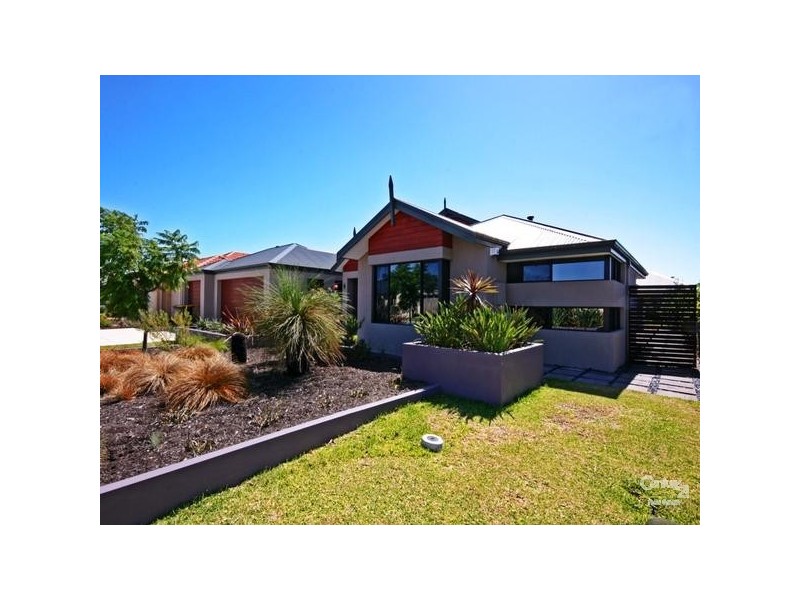 6 Bramley Tce, The Vines WA 6069