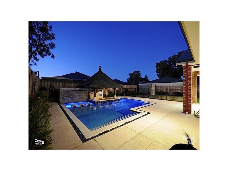 6 Kentchurch Bend, The Vines WA 6069