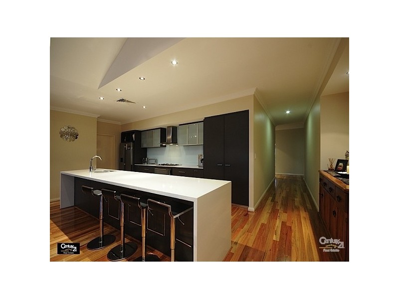 6 Kentchurch Bend, The Vines WA 6069