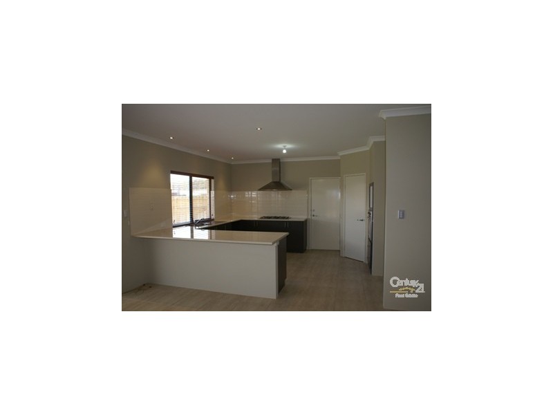 25 Hatfield Road, Ellenbrook WA 6069