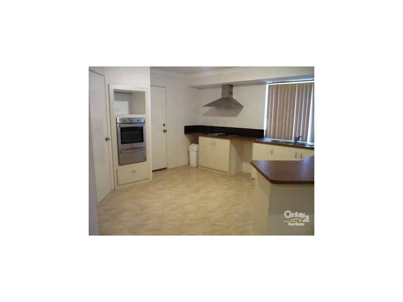 83 Edgecombe Pass, Aveley WA 6069