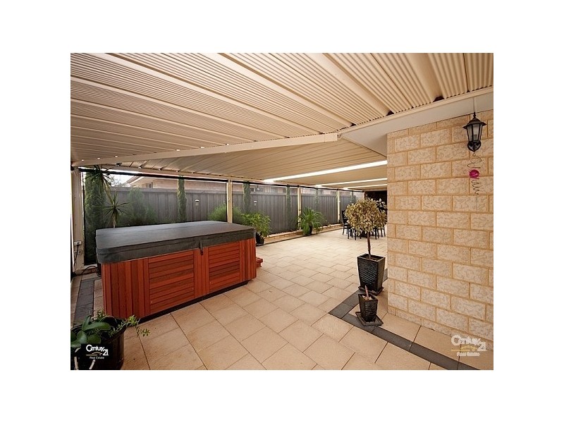 63 Fantail Crescent, Ellenbrook WA 6069