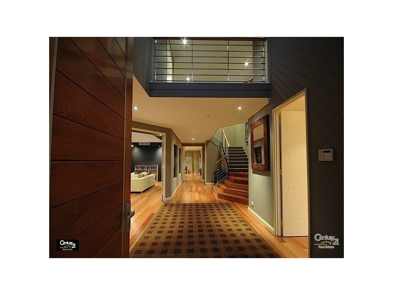 16 John Farrant Drive, Gooseberry Hill WA 6076