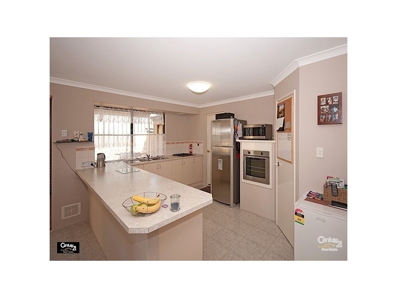 27 Granesse Drive, Ellenbrook WA 6069