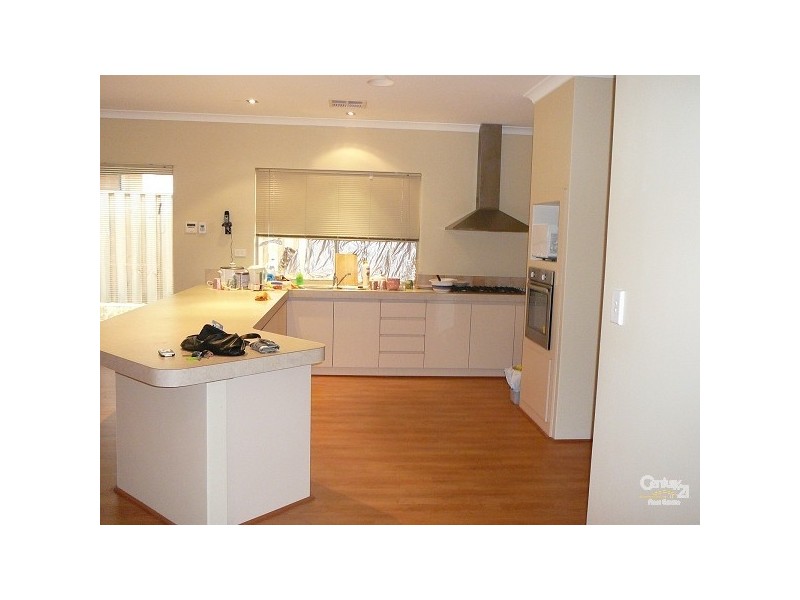 16 Abercrombie Terrace, Ellenbrook WA 6069