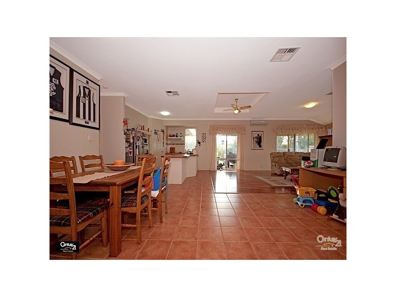 58 Chardonnay Drive, The Vines WA 6069