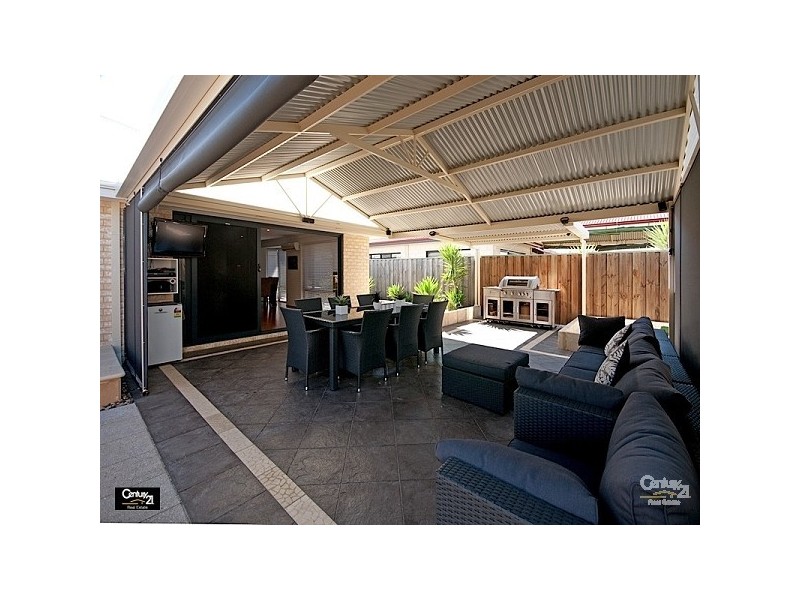 8 Glenallen Way, Ellenbrook WA 6069