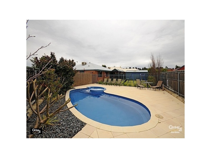 14 Baluchi Way, Henley Brook WA 6055