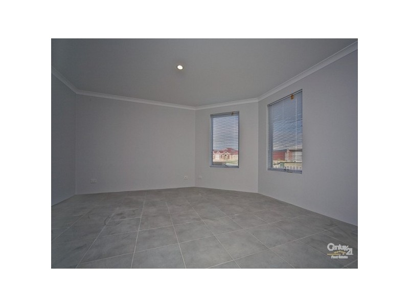 1c Atwick Cross, Ellenbrook WA 6069