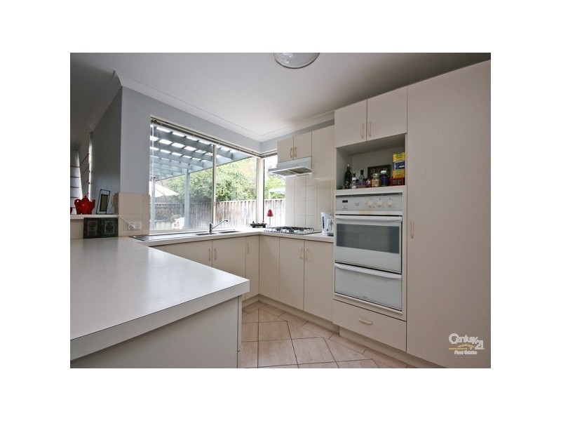 16 Watervista Close, The Vines WA 6069